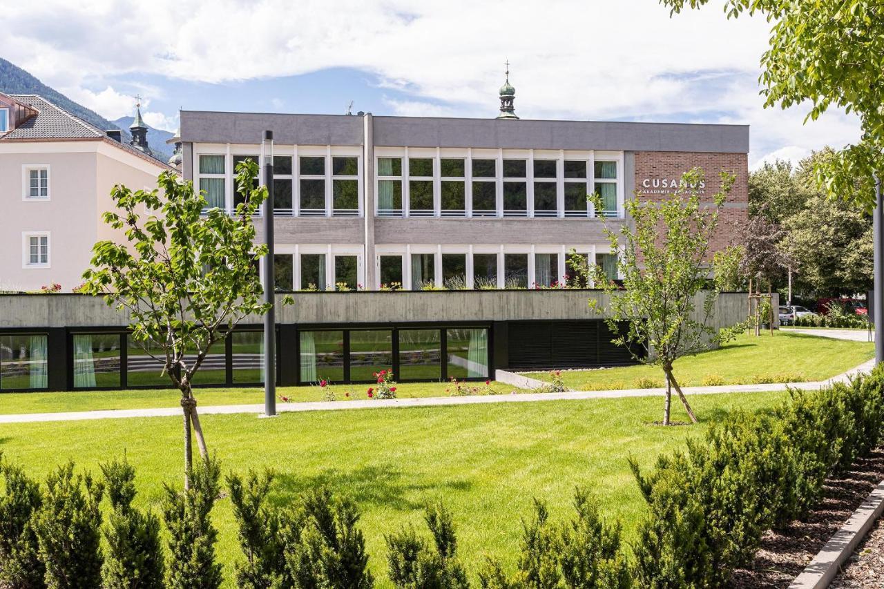 Cusanus Akademie - Accademia Cusanus Bressanone Exterior foto